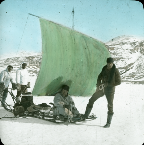 Crossing the Greenland Ice – 100 Years of Swiss Science in Greenland